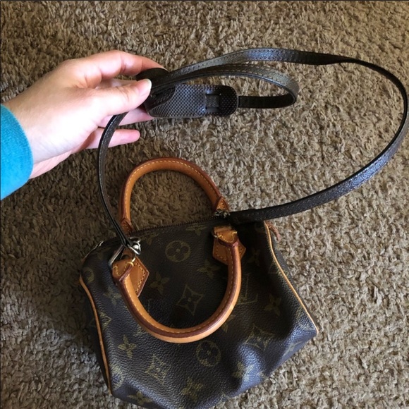 Louis Vuitton Handbags - Extra pictures as requested